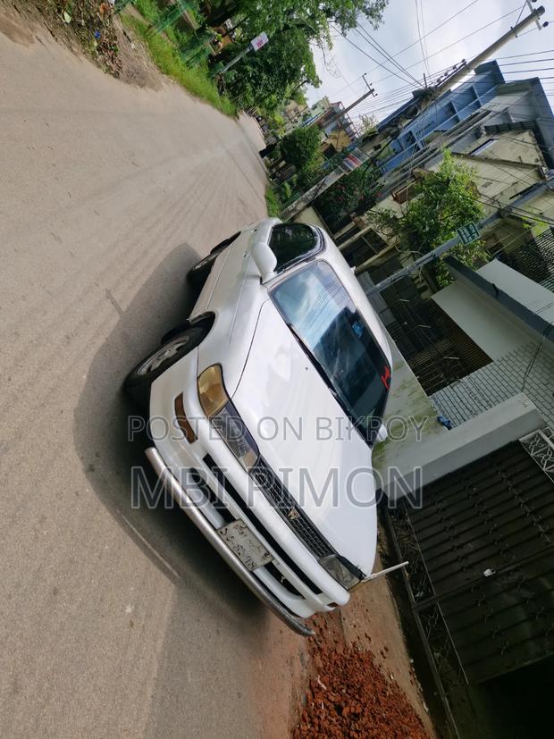 Toyota Corolla Automatic 1995 White