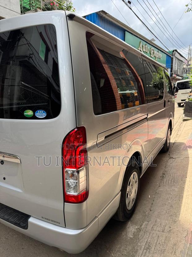 Toyota Toyoace 2020 Silver