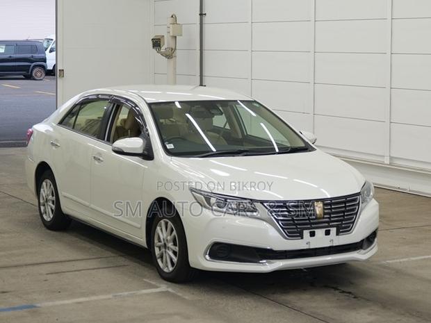 Toyota Premio 1.5 FWD 2021 Pearl