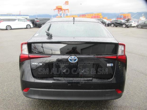 Toyota Prius 2021 Black