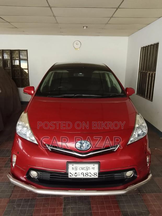 Toyota Prius 2013 Red