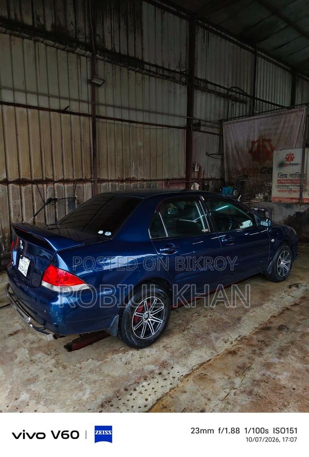 Mitsubishi Lancer 2004 Blue