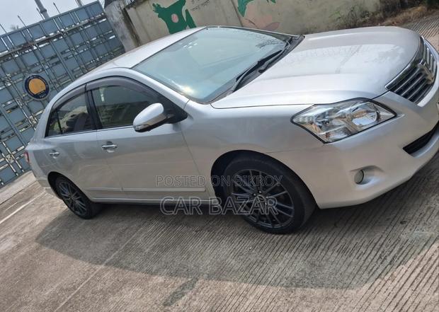 Toyota Premio 1.5 FWD 2013 Silver