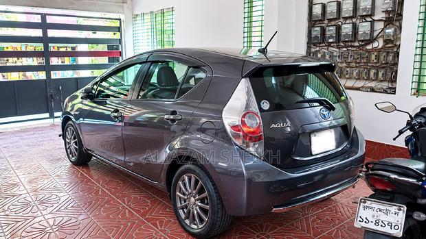 Toyota Aqua S 2014 Gray
