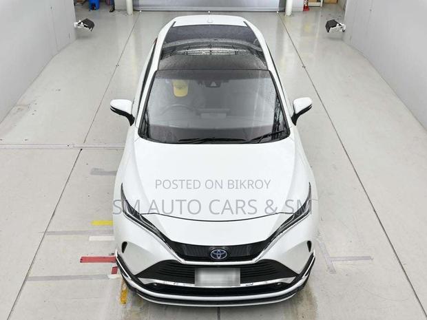 Toyota Harrier 2023 White