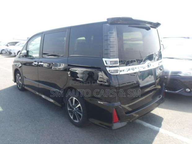 Toyota Voxy ZS Kirameki III 2WD 7-Seater 2021 Black
