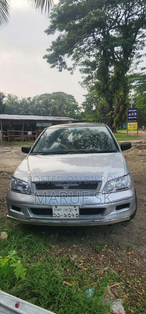 Mitsubishi Lancer 2002 Silver