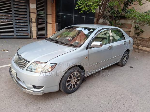 Toyota Corolla Sedan 2004 Silver