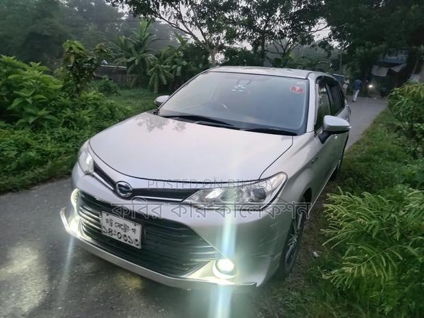 Toyota Corolla Fielder 2015 Silver