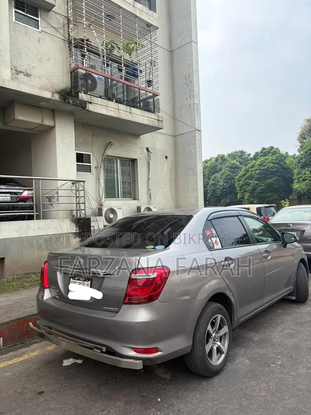 Toyota Axio 1.5 X 2WD 2017 Brown