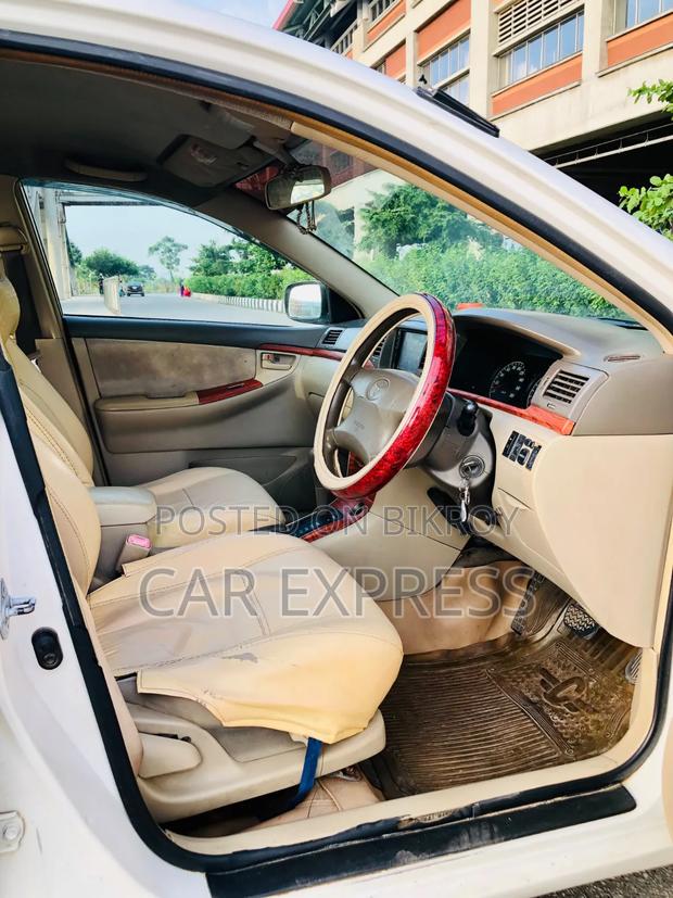Toyota Corolla 2006 White