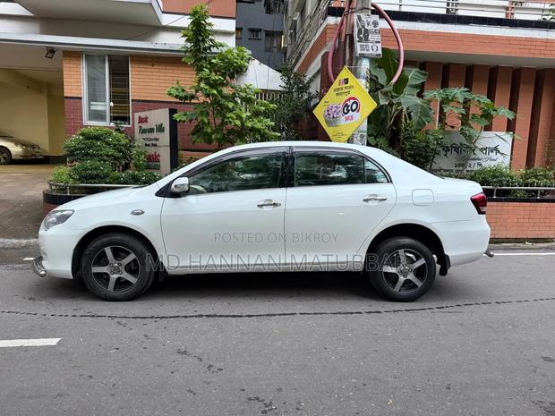 Toyota Axio 1.5 G 4WD 2006 Pearl