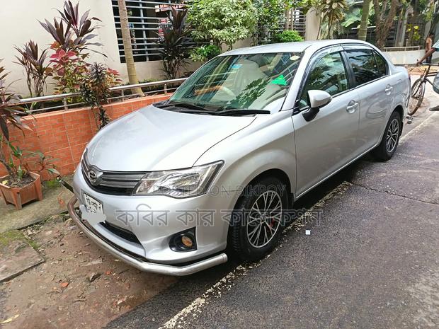 Toyota Axio 2012 Silver
