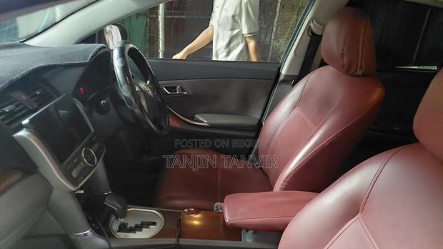 Toyota Premio 2015 Blue