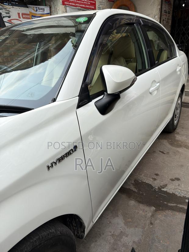 New Toyota Axio 2019 Pearl