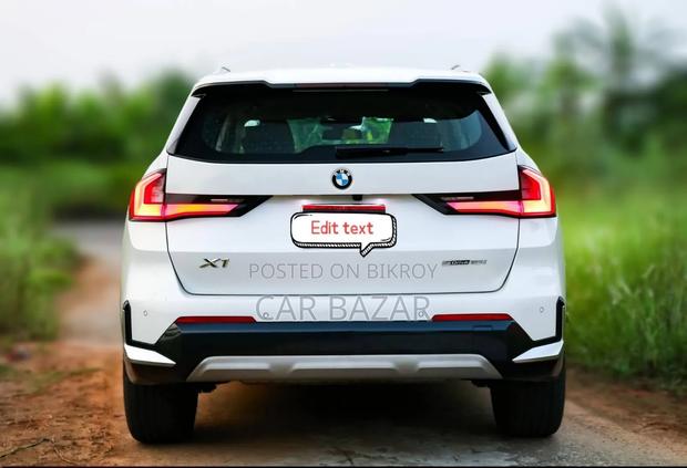 BMW X1 xDrive28i AWD 2023 White