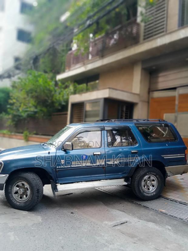 Toyota Hilux Surf 3.0 3dr 1991 Blue