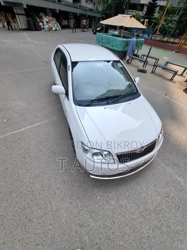 Toyota Corolla 2005 White