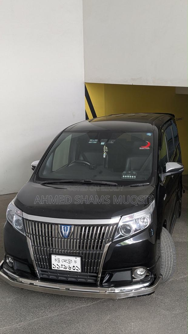 Toyota Esquire 1.8 FWD Hybrid (7 seater) 2017 Black