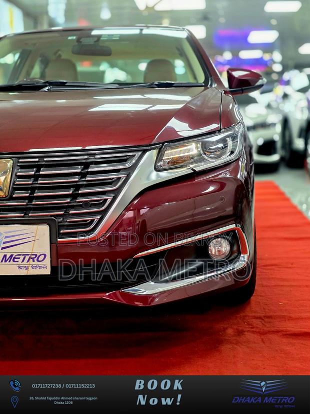 Toyota Premio 2018 Red