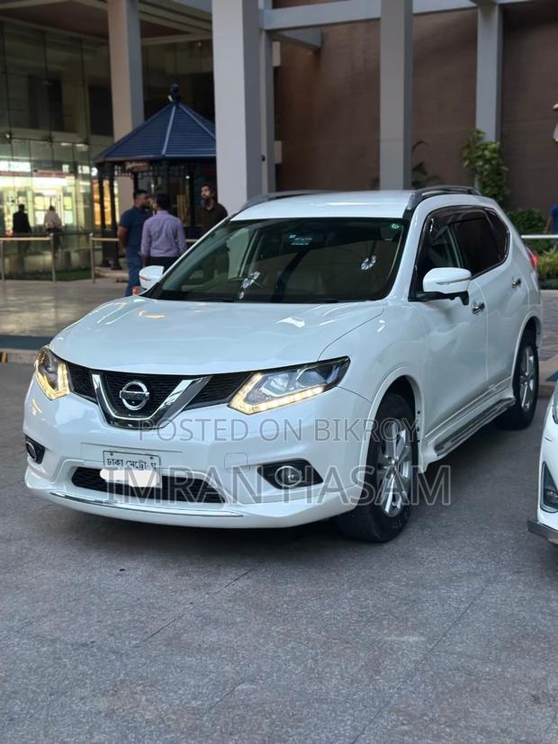 Nissan X-Trail 2.0 Petrol AWD 2014 White
