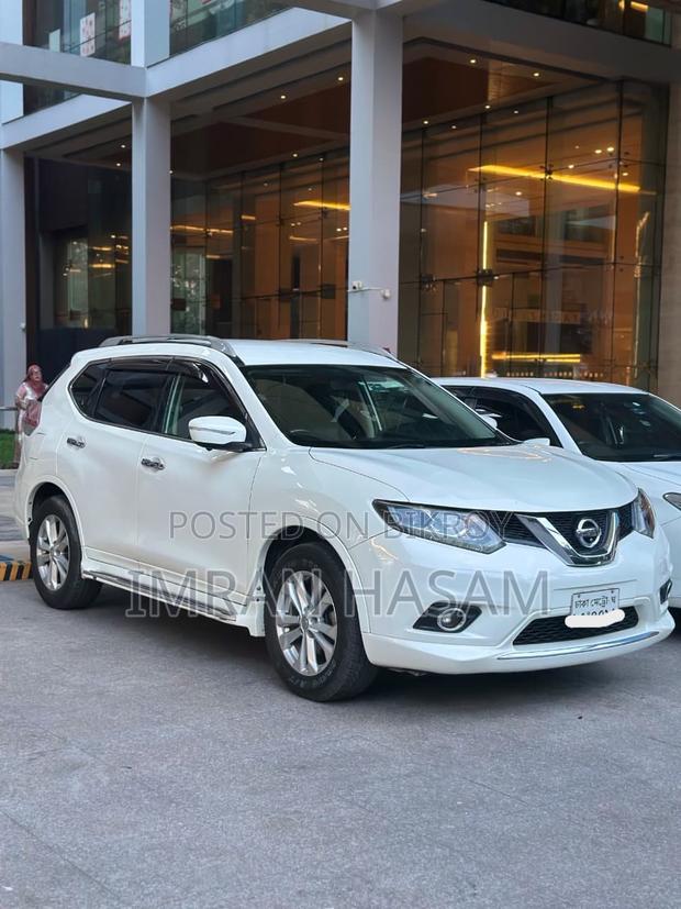 Nissan X-Trail 2.0 Petrol AWD 2014 White