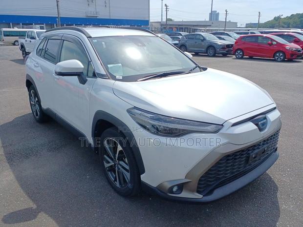 Toyota Corolla Cross 1.8 Hybrid FWD 2021 Pearl