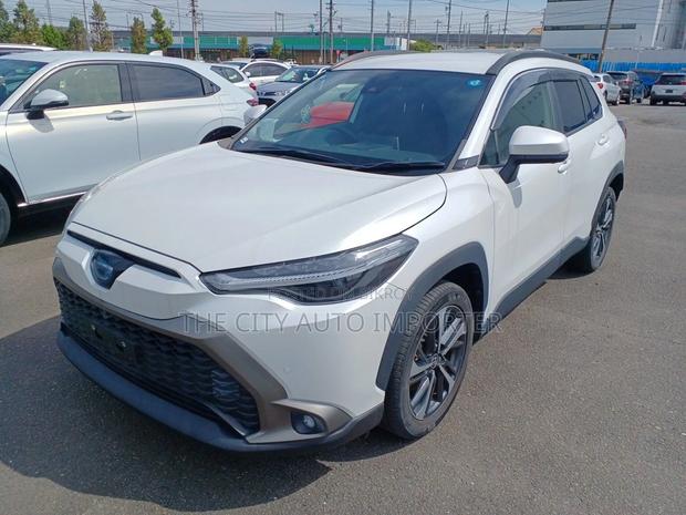 Toyota Corolla Cross 1.8 Hybrid FWD 2021 Pearl