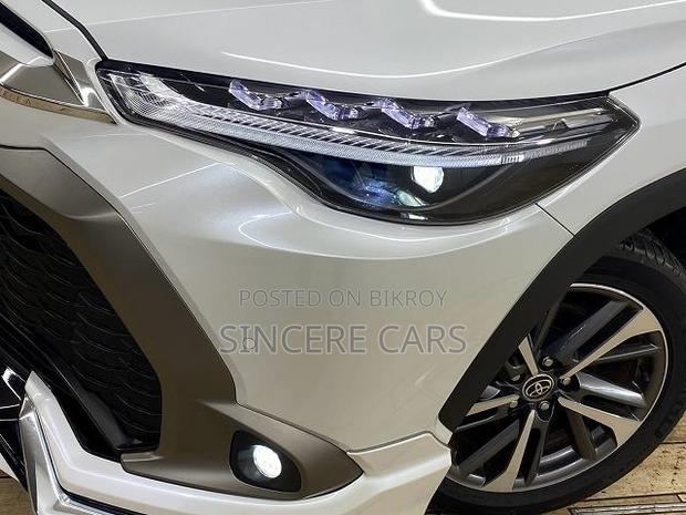 Toyota Corolla Cross 2022 Pearl