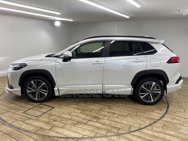 Toyota Corolla Cross 2022 Pearl