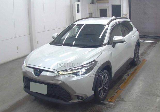 Toyota Corolla Cross 2022 Pearl