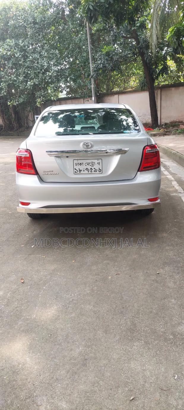 Toyota Axio 2024 Silver