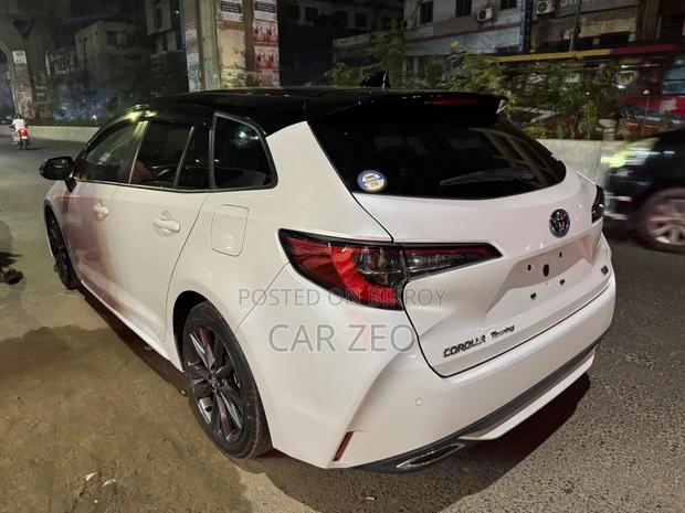 Toyota Corolla Touring WxB 2021 White