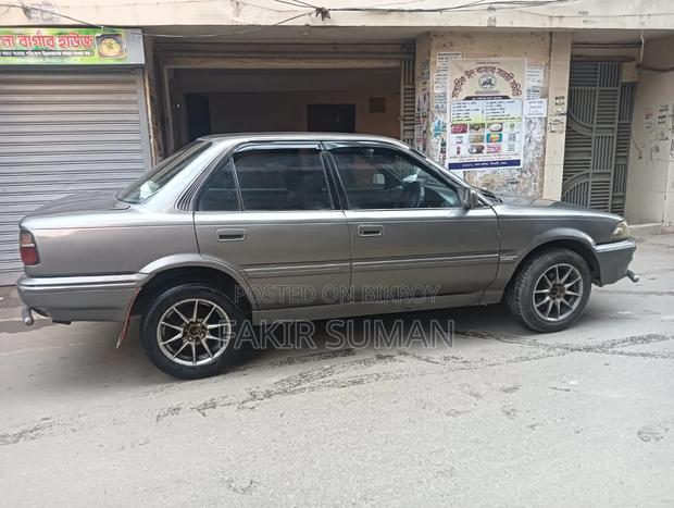 Toyota Corolla 1.3 Hatchback 1988 Silver