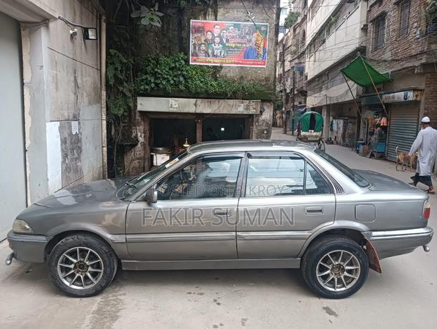 Toyota Corolla 1.3 Hatchback 1988 Silver