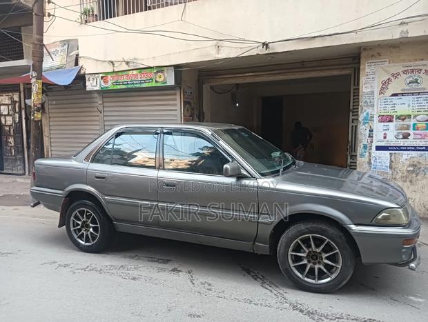 Toyota Corolla 1.3 Hatchback 1988 Silver