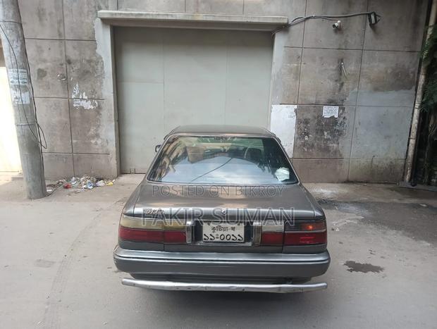 Toyota Corolla 1.3 Hatchback 1988 Silver