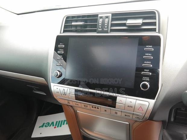 Toyota Land Cruiser Prado 4.0 Petrol TX-L 2022 Black