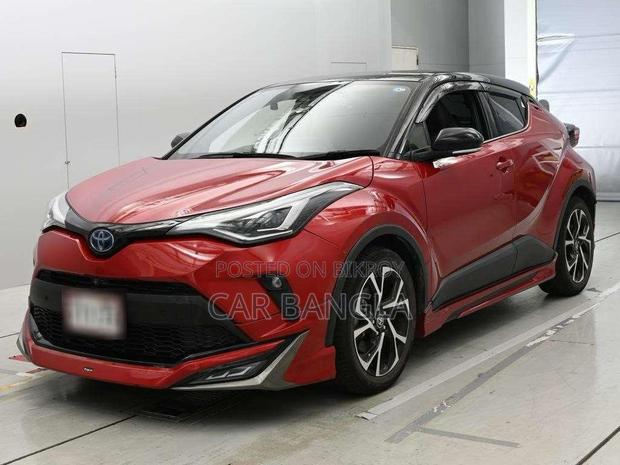 Toyota C-HR 2021 Red