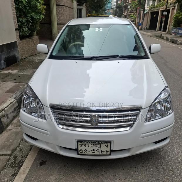 Toyota Premio 2006