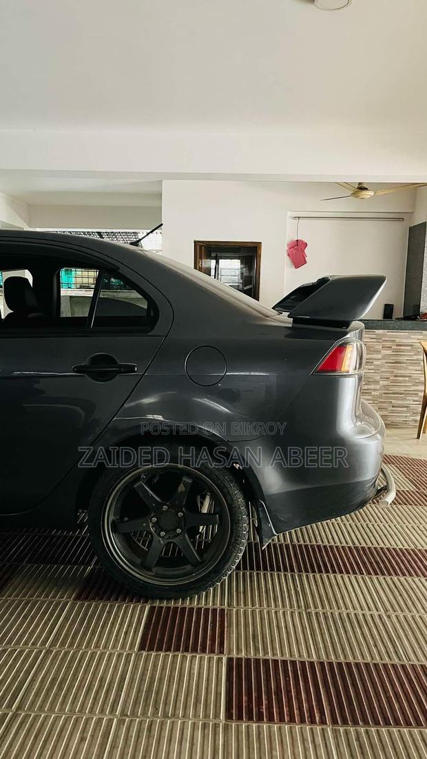 Mitsubishi Lancer 2010 Gray