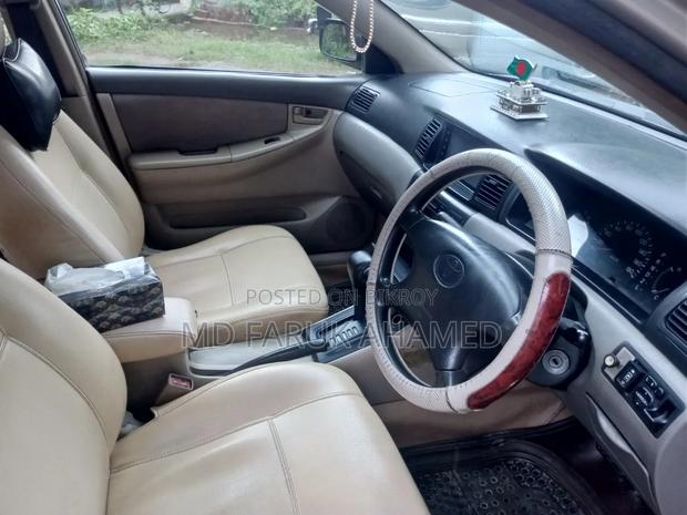 Toyota Corolla Sedan 2001 Beige