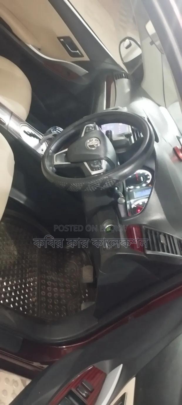 Toyota Premio 2010 Maroon