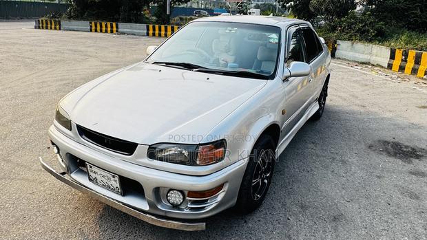 Toyota Corolla Automatic 1997 Silver