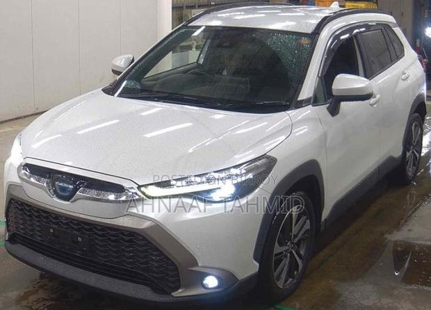 Toyota Corolla Cross 1.8 Hybrid FWD 2021 Pearl