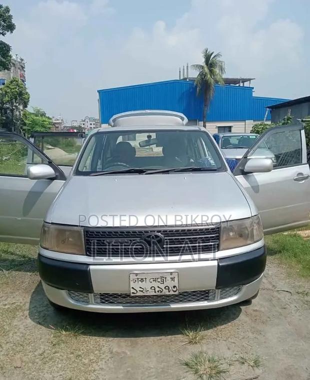 Toyota Probox 2003 Silver