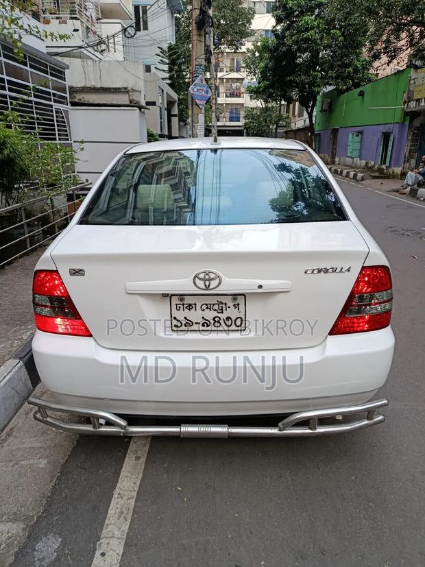 Toyota Corolla Sedan 2003 White