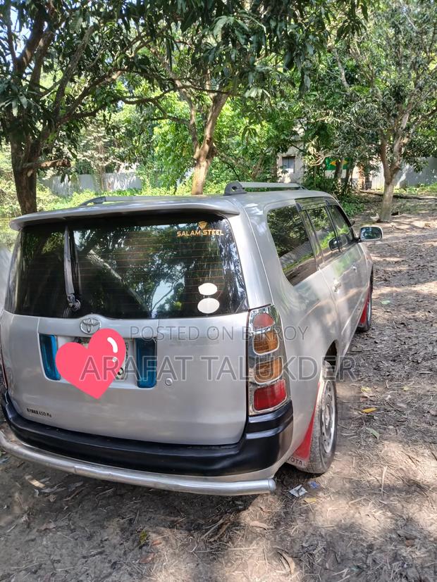 Toyota Succeed 2004 Silver