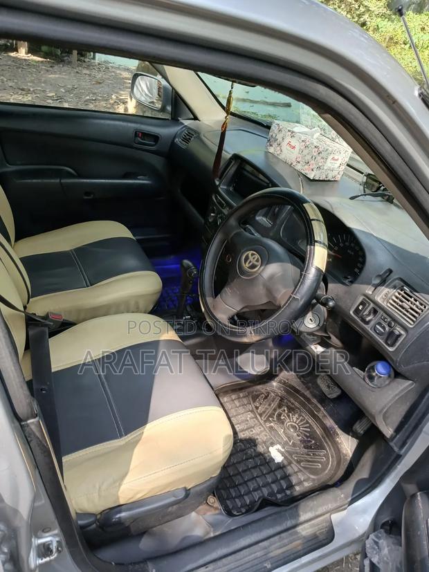 Toyota Succeed 2004 Silver