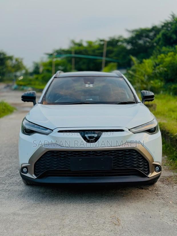 Toyota Corolla Cross 2024 Pearl